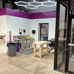 Asmbly Makerspace - Glazing area of the ceramics shop with lots of windows and natural light.