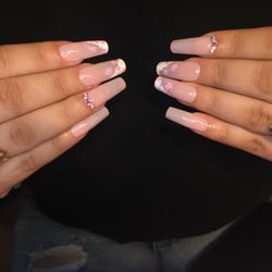 Gelous Nails