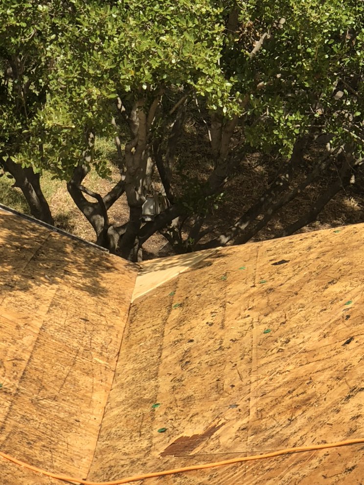 Slide of DFW Star Roofing