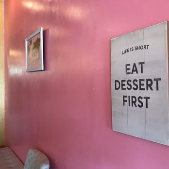 Blanhir’s Bakery & Cafe - Cafes Near Me - Yerington, Nevada