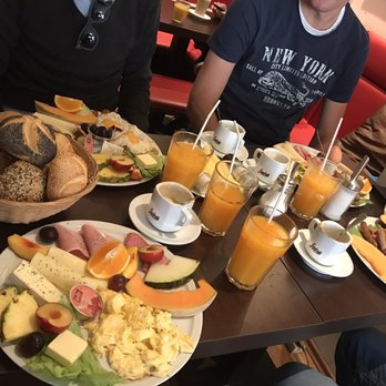 Bäckerei Plazebo - Great place for breakfast! Very good food and coffee, friendly service and nice atmosphere. Great place to start your day in Berlin! - Bakeries Near Me - Berlin, BE