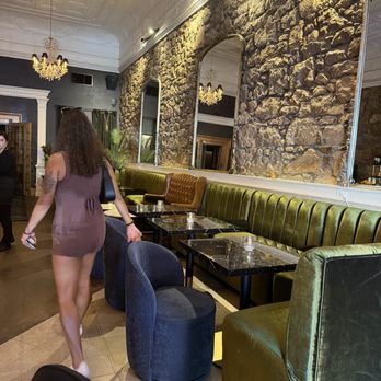 The Saint - New American Near Me - Saint Helena, California The Saint - New American Near Me - Saint Helena, California
