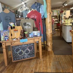 Handberg Marine & Marina - Gift Shop