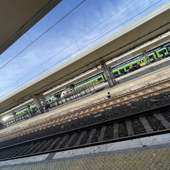 Stazione di Pisa Centrale - Train Stations Near Me - Pisa, PI