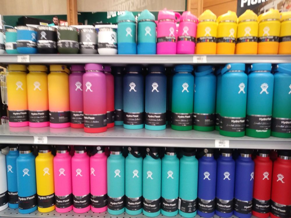 hydro flask at dick's
