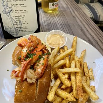 Hook & Anchor - Lobster roll (6oz) and Cajun fries - Seafood Near Me - Costa Mesa, California Hook & Anchor - Lobster roll (6oz) and Cajun fries - Seafood Near Me - Costa Mesa, California
