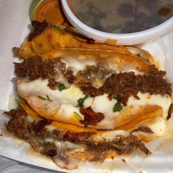 Birrieria Mama Rosa - Quesabirria tacos - Mexican Near Me - Austin, Texas Birrieria Mama Rosa - Quesabirria tacos - Mexican Near Me - Austin, Texas