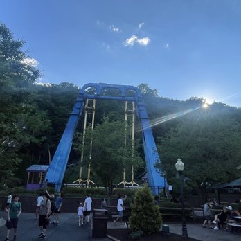 Lake Compounce - Amusement Parks Near Me - Bristol, Connecticut Lake Compounce - Amusement Parks Near Me - Bristol, Connecticut