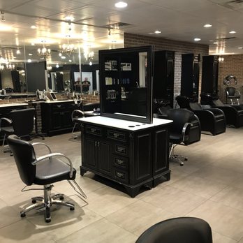 Philip Michael Salon - Salon Floor - Hair Salons Near Me - Seaford, New York Philip Michael Salon - Salon Floor - Hair Salons Near Me - Seaford, New York