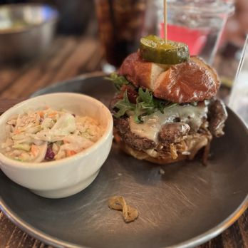 Broderick - Burgers Near Me - Walnut Creek, California