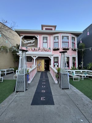 The Flamingo House by null