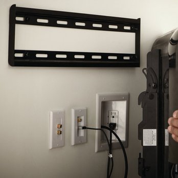 Electric All Pro - Concealed HDMI, TV & Audio. TV Mount Up To 70" Tvs - Electricians Near Me - Raleigh, North Carolina
