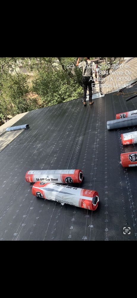 Slide of Quantum Roofing and Construction