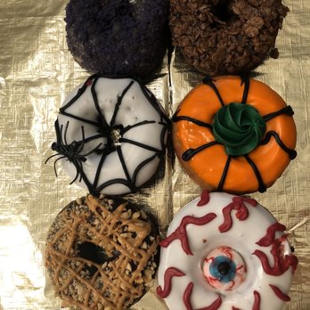 Pinkbox Doughnuts - Half 1/2 Dozen Doughnuts - Donuts Near Me - Henderson, Nevada
