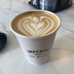 Vanilla latte with Miami blend espresso Vanilla latte with Miami blend espresso
