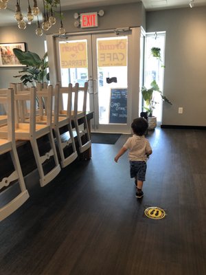 Cafe Terrace/shindangdong(신당동왕김밥) Kimbap roll by null