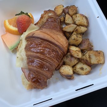 Belle's - Ham egg and cheese on crossiant - Cafes Near Me - Newport, Rhode Island Belle's - Ham egg and cheese on crossiant - Cafes Near Me - Newport, Rhode Island