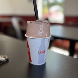 Granny's Drive In - Rocky road shake
