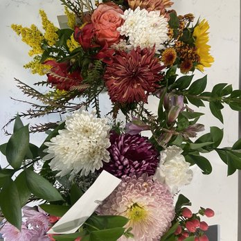 Bay Park Flowers - Two bouquets - Florists Near Me - San Diego, California Bay Park Flowers - Two bouquets - Florists Near Me - San Diego, California