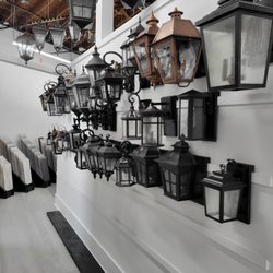 Light Fixture Outlet