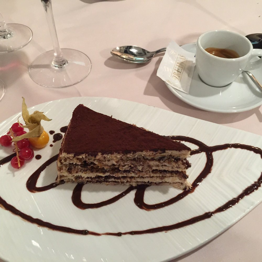9 Reinas - Tiramisu was amazing - Argentine Near Me - Barcelona, B 9 Reinas - Tiramisu was amazing - Argentine Near Me - Barcelona, B