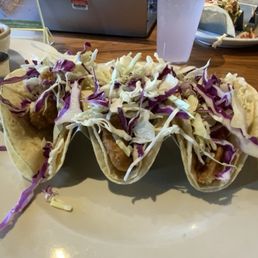 Who wants to eat this dry no sauce taco?
