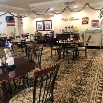 Villa Fontana - Dining area / Bistro - Retirement Homes Near Me - San Jose, California Villa Fontana - Dining area / Bistro - Retirement Homes Near Me - San Jose, California