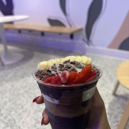 Acai Bowl - Classic Size (12 oz) Acai Bowl - Classic Size (12 oz)