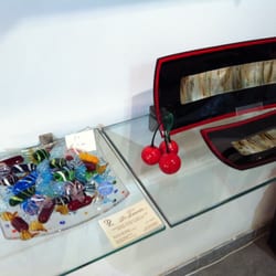 De Laurentis Glass