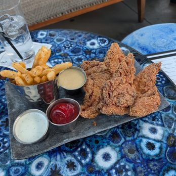 The Spire Bar - chicken fingers - Bars Near Me - Phoenix, Arizona