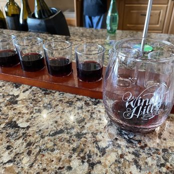 Windy Hills Winery - Wine flight - Wineries Near Me - Ridgefield, Washington Windy Hills Winery - Wine flight - Wineries Near Me - Ridgefield, Washington