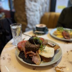 Royal McGregor - Full Scottish Breakfast