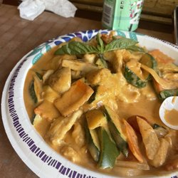 China Jade - Red Chicken Curry