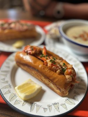 Broad Street Oyster Company by null