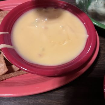 Luna's Mexican Restaurant - Chile con Queso - Mexican Near Me - Friendswood, Texas Luna's Mexican Restaurant - Chile con Queso - Mexican Near Me - Friendswood, Texas