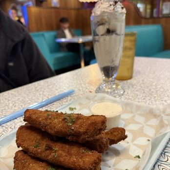 Cook's Burger Bar - Fried pickle spears - Burgers Near Me - Williamsburg, Virginia Cook's Burger Bar - Fried pickle spears - Burgers Near Me - Williamsburg, Virginia