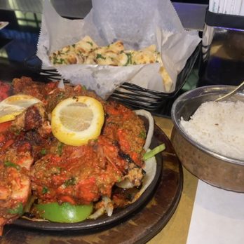 Bombay Darbar - Tandoori Chicken Dinner, Garlic Naan and rice - Indian Near Me - Miami, Florida