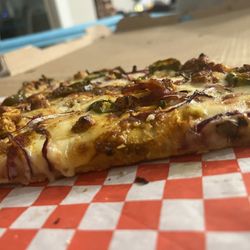 Pizza Twist - Thin crust pizza with dough we scraped from it
