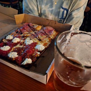 Via 313 Pizza - Pizza Near Me - Austin, Texas Via 313 Pizza - Pizza Near Me - Austin, Texas