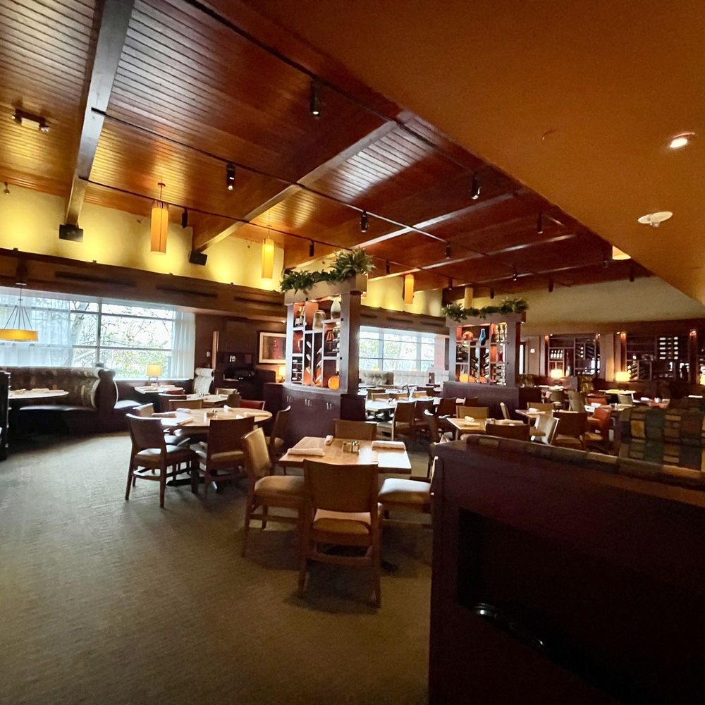 Seasons 52 - 11.1.23 - New American Near Me - North Bethesda, Maryland