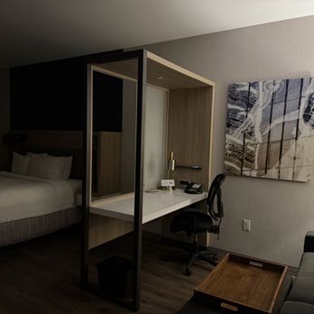 SpringHill Suites by Marriott Tuckahoe Westchester County - Hotels Near Me - Tuckahoe, New York