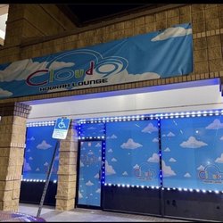Cloud 9 Hookah Lounge - Entrance