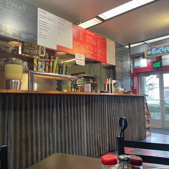 Back Road Pizza - Front counter - Pizza Near Me - Santa Fe, New Mexico