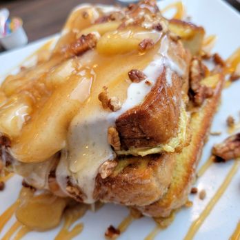 Egg House - Caramelized Apple Stuffed French Toast - Breakfast & Brunch Near Me - Lombard, Illinois