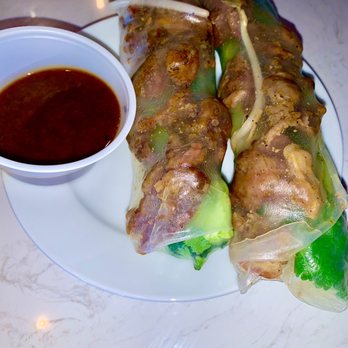 Pho Duc - Gỏi cuốn thịt nướng- grilled pork spring rolls,interesting dipping sauce,similar to peanut butter sauce but better - Vietnamese Near Me - Grand Prairie, Texas Pho Duc - Gỏi cuốn thịt nướng- grilled pork spring rolls,interesting dipping sauce,similar to peanut butter sauce but better - Vietnamese Near Me - Grand Prairie, Texas