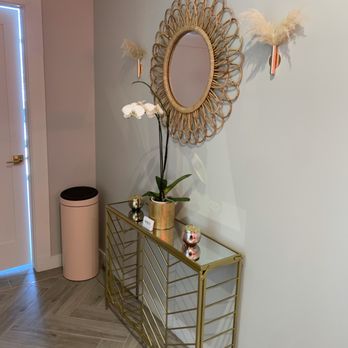 Skinblvd - Walkway - Medical Spas Near Me - Burbank, California