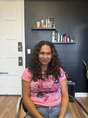 Curly Haircuts - A customized haircut designed specifically for your natural curl pattern, shape, and texture. Each cut is tailored to enhance your curls, create balance, and give your hair a shape that works beautifully with its natural movement. 🤎 Curly Haircuts - A customized haircut designed specifically for your natural curl pattern, shape, and texture. Each cut is tailored to enhance your curls, create balance, and give your hair a shape that works beautifully with its natural movement. 🤎