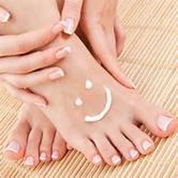 Lauren Dabakaroff - Wow! my foot pain is gone thanks to Dr Wolansky!,,