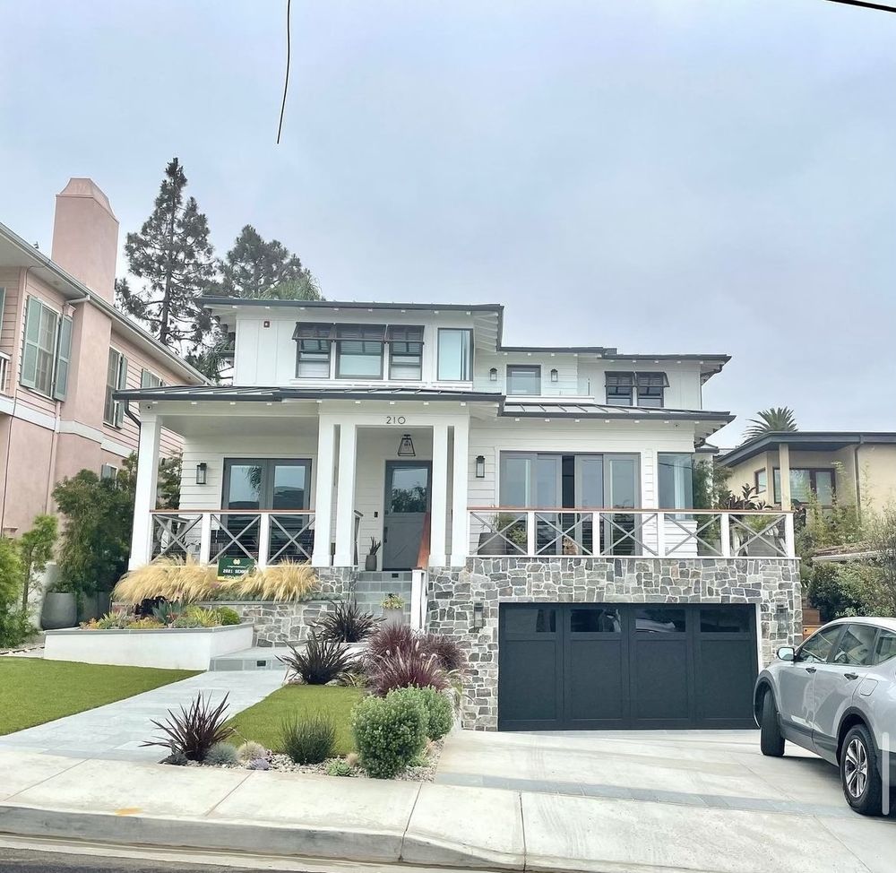 Slide of Integ Roof & Gutter