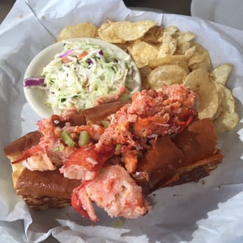 Sam's Chowdermobile - Lobster roll - Seafood Near Me - Half Moon Bay, California Sam's Chowdermobile - Lobster roll - Seafood Near Me - Half Moon Bay, California